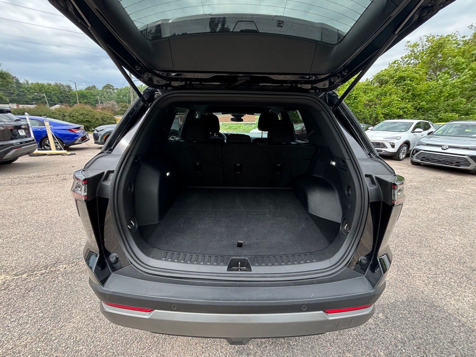 Thumbnail: 2025 Chevrolet Equinox - 6