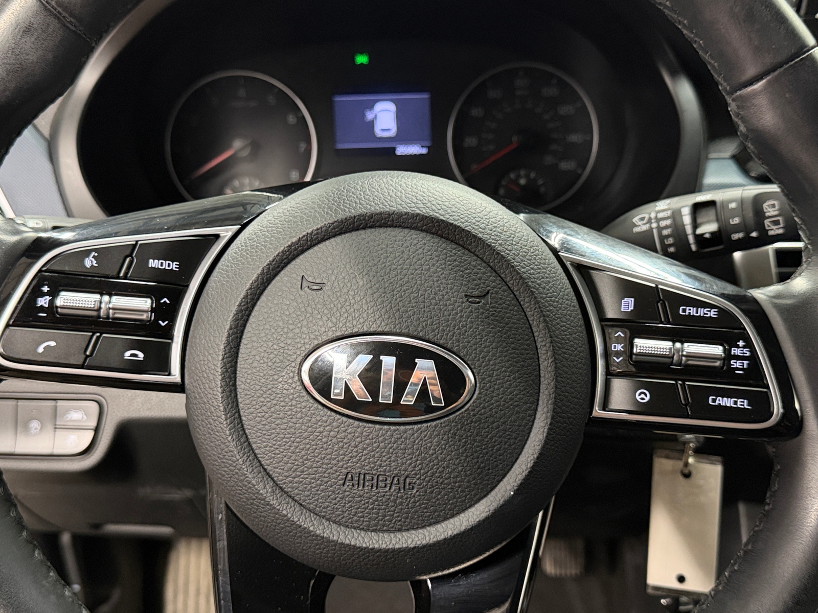 Thumbnail: 2021 Kia Seltos - 4