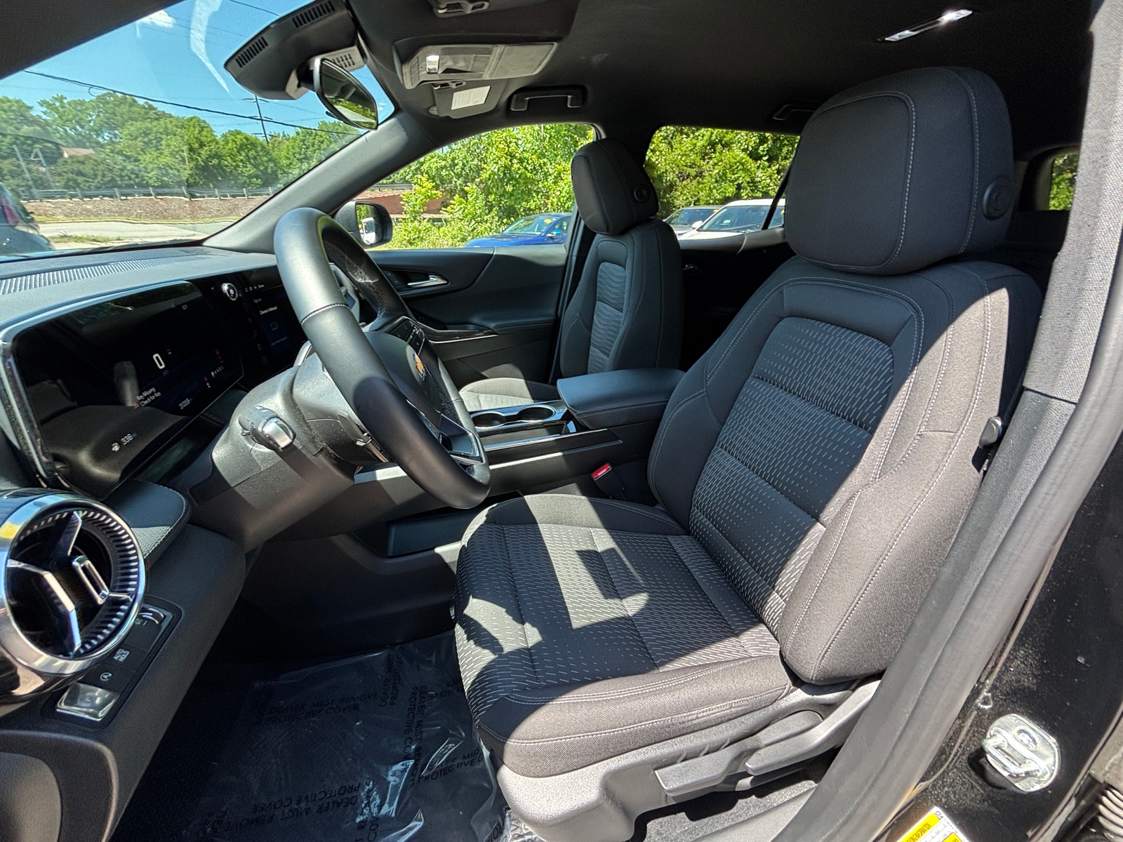 Thumbnail: 2025 Chevrolet Equinox - 2
