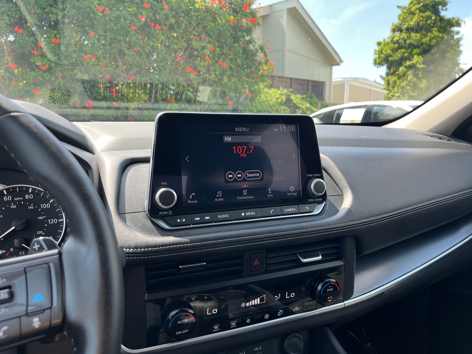 Thumbnail: 2025 Nissan Rogue - 4