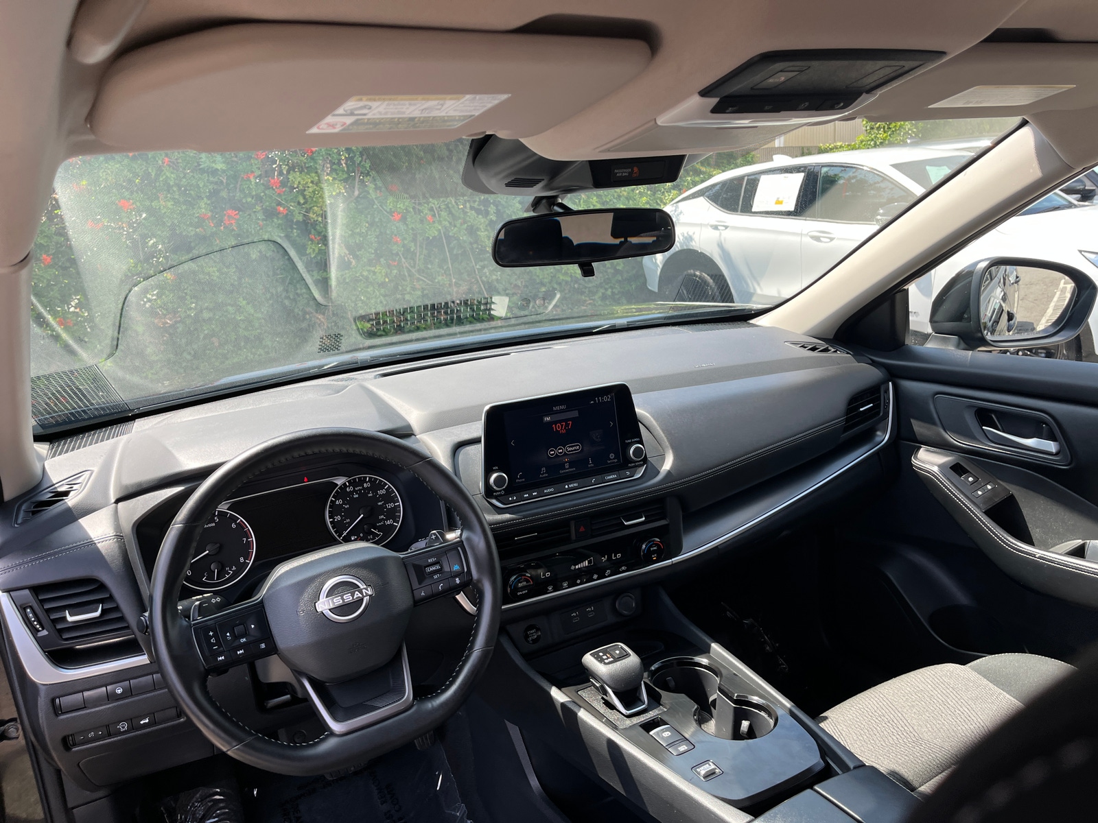 Thumbnail: 2025 Nissan Rogue - 3