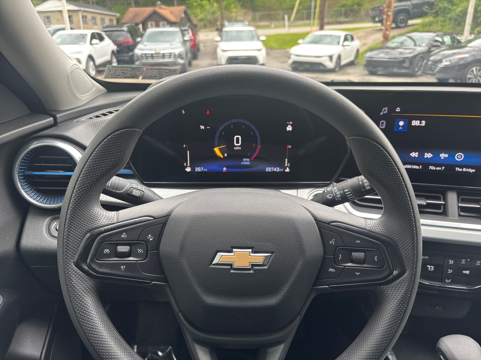 Thumbnail: 2025 Chevrolet Trax - 5