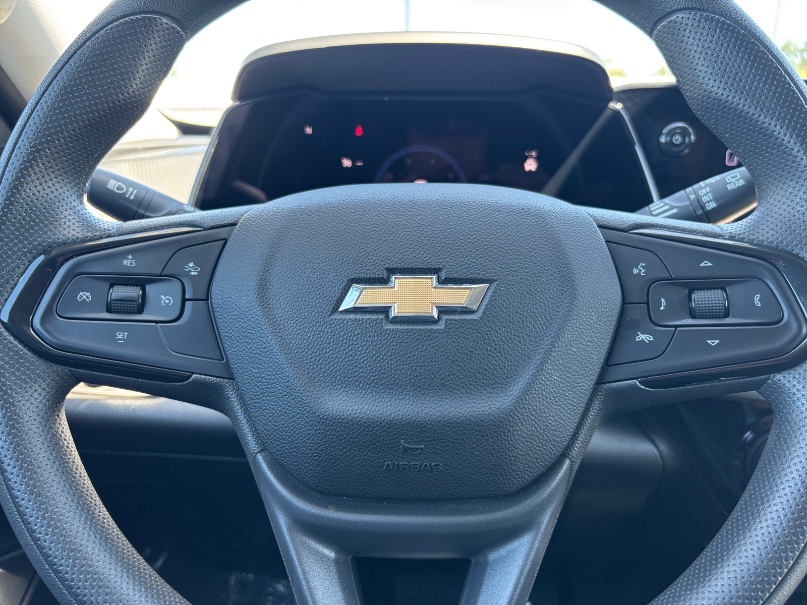 Thumbnail: 2025 Chevrolet Trax - 5