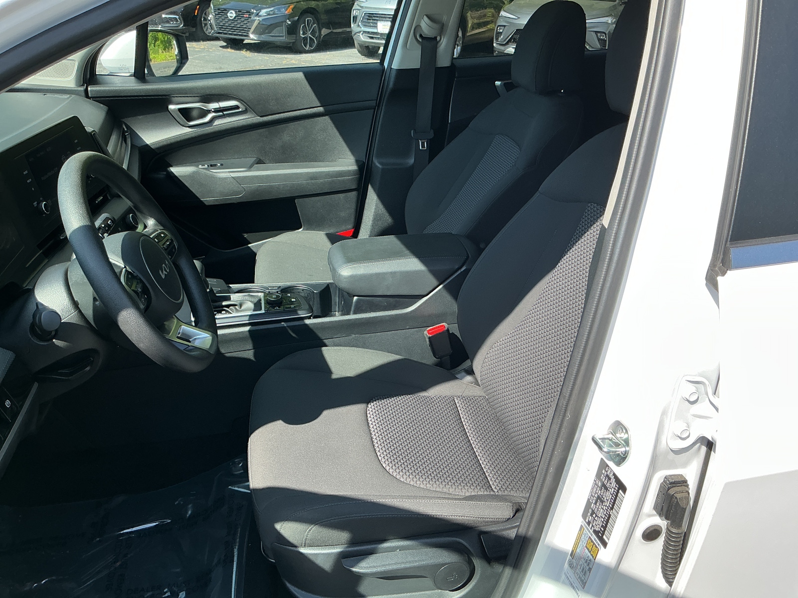 Thumbnail: 2025 Kia Sportage - 2