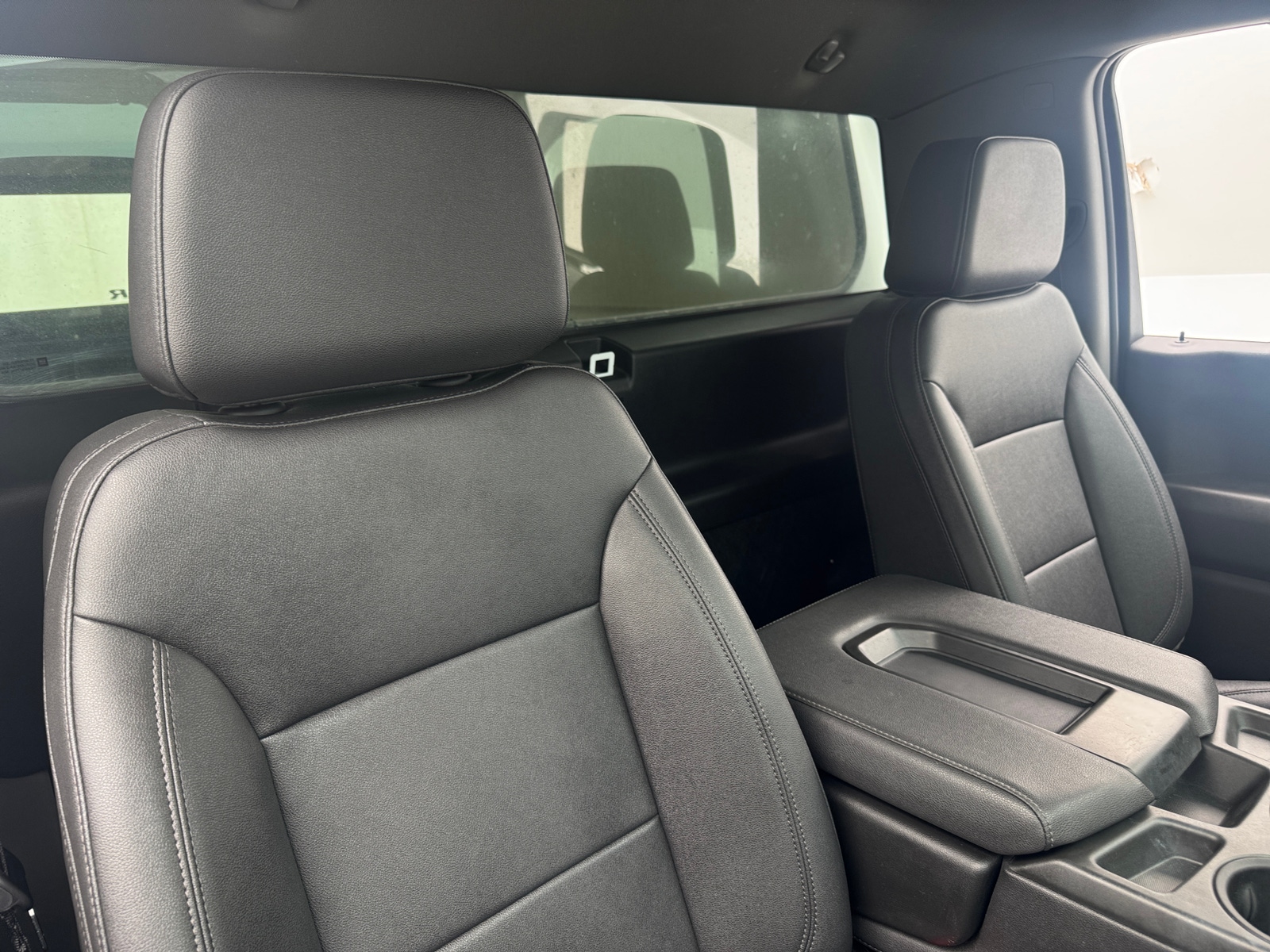 Thumbnail: 2023 Chevrolet Silverado 1500 - 2