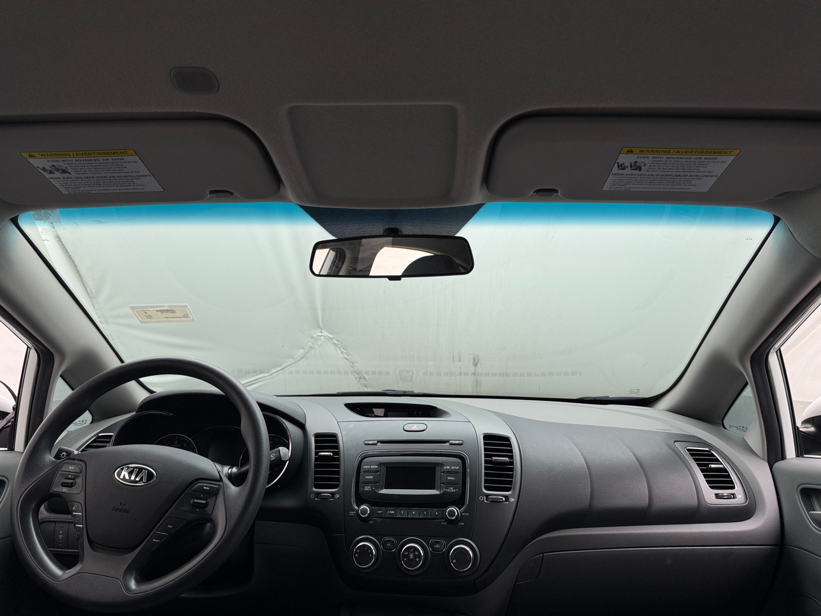 Thumbnail: 2017 Kia Forte - 3