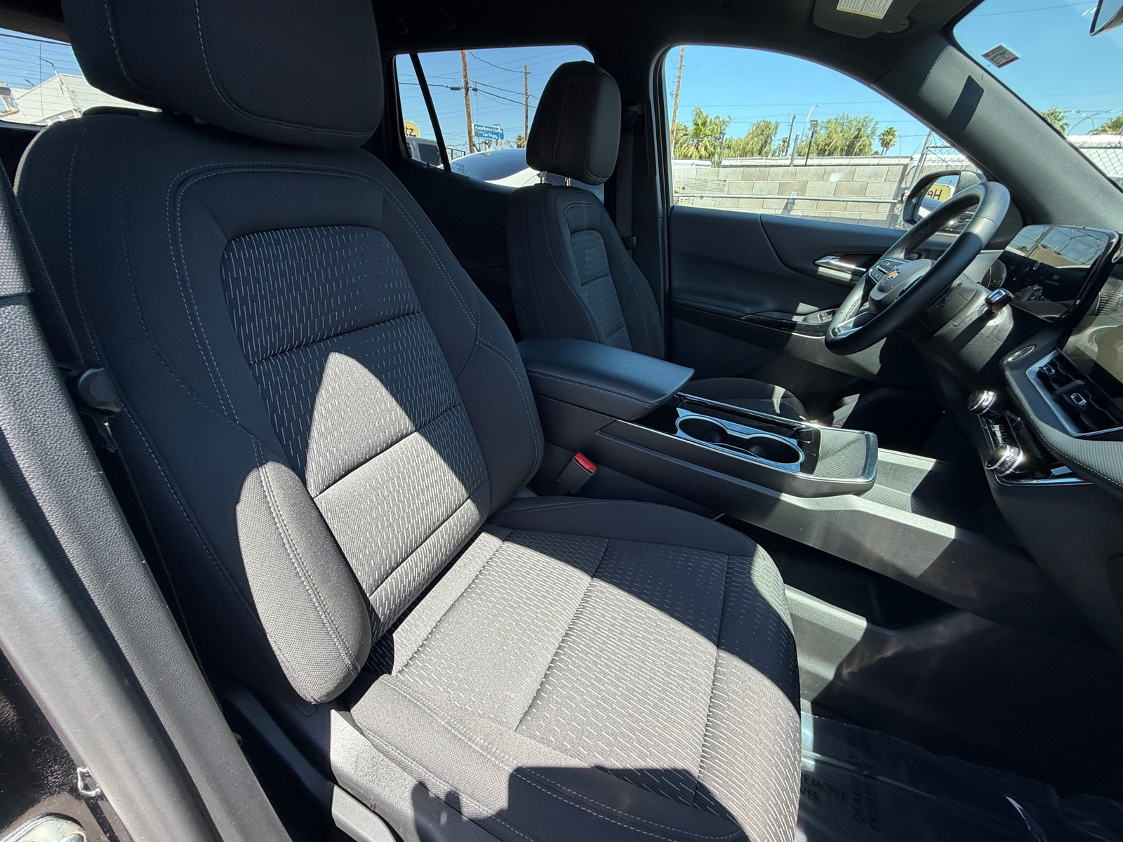 Thumbnail: 2025 Chevrolet Equinox - 2