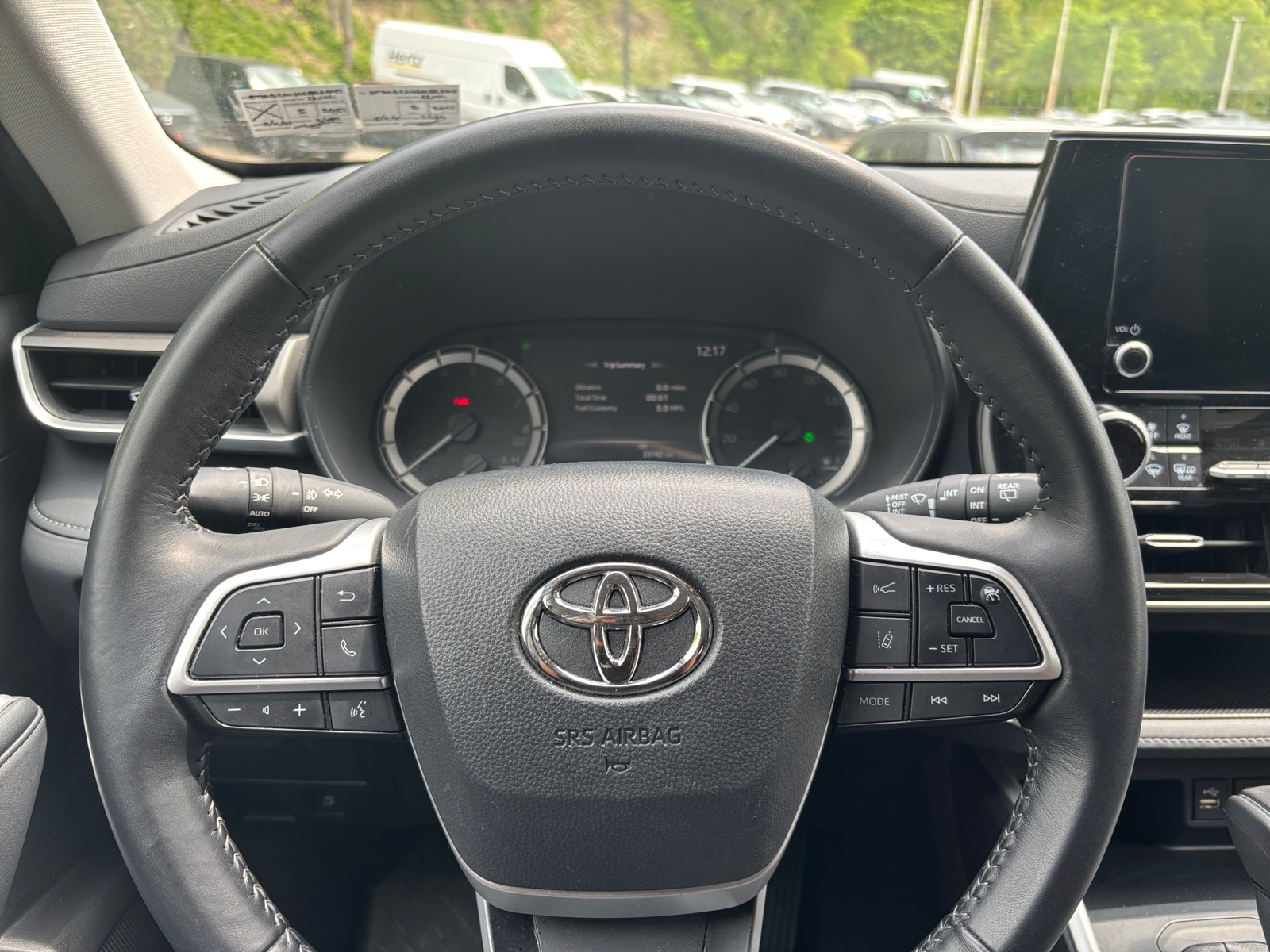 Thumbnail: 2025 Toyota Highlander - 5