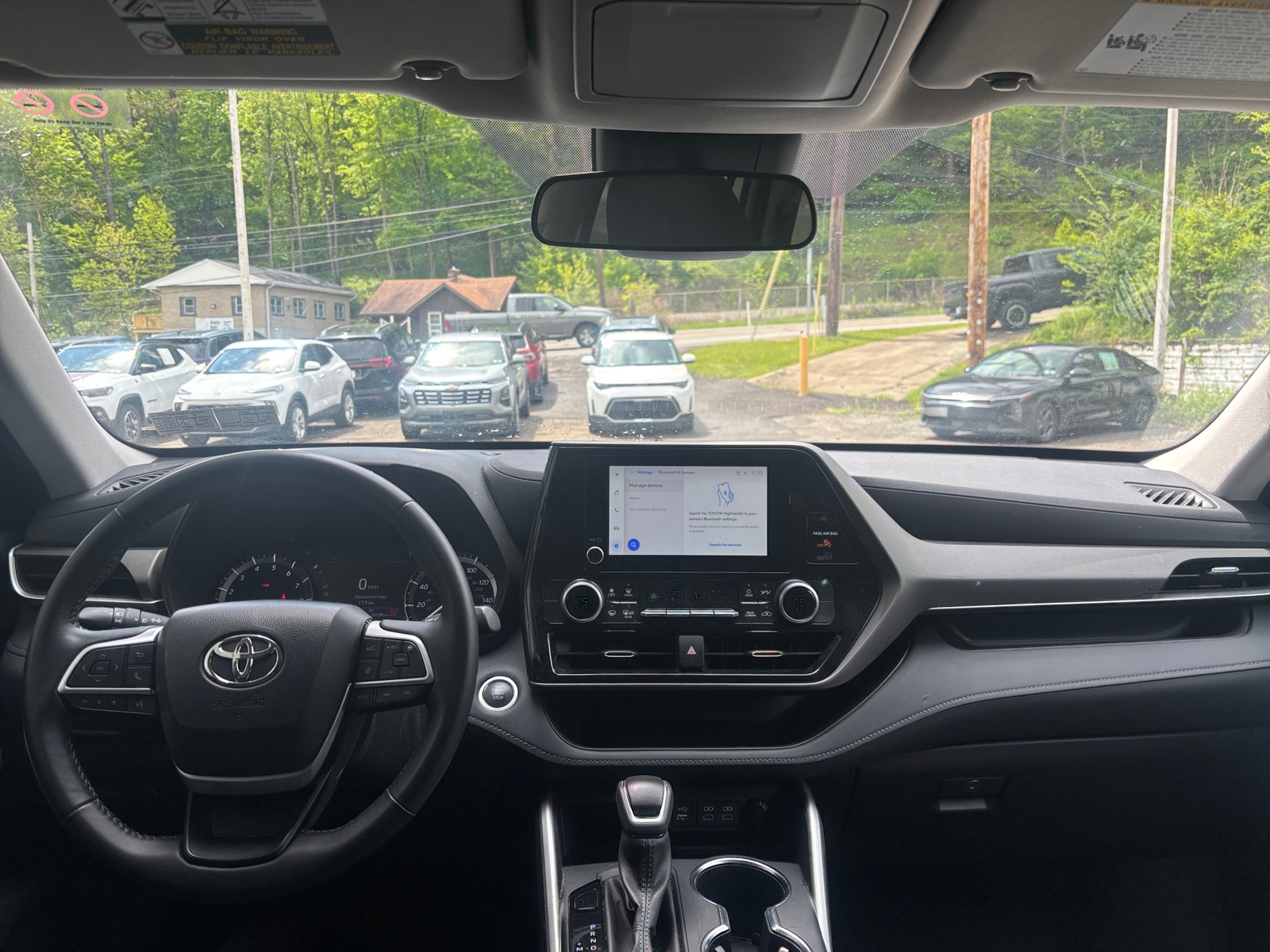 Thumbnail: 2025 Toyota Highlander - 3
