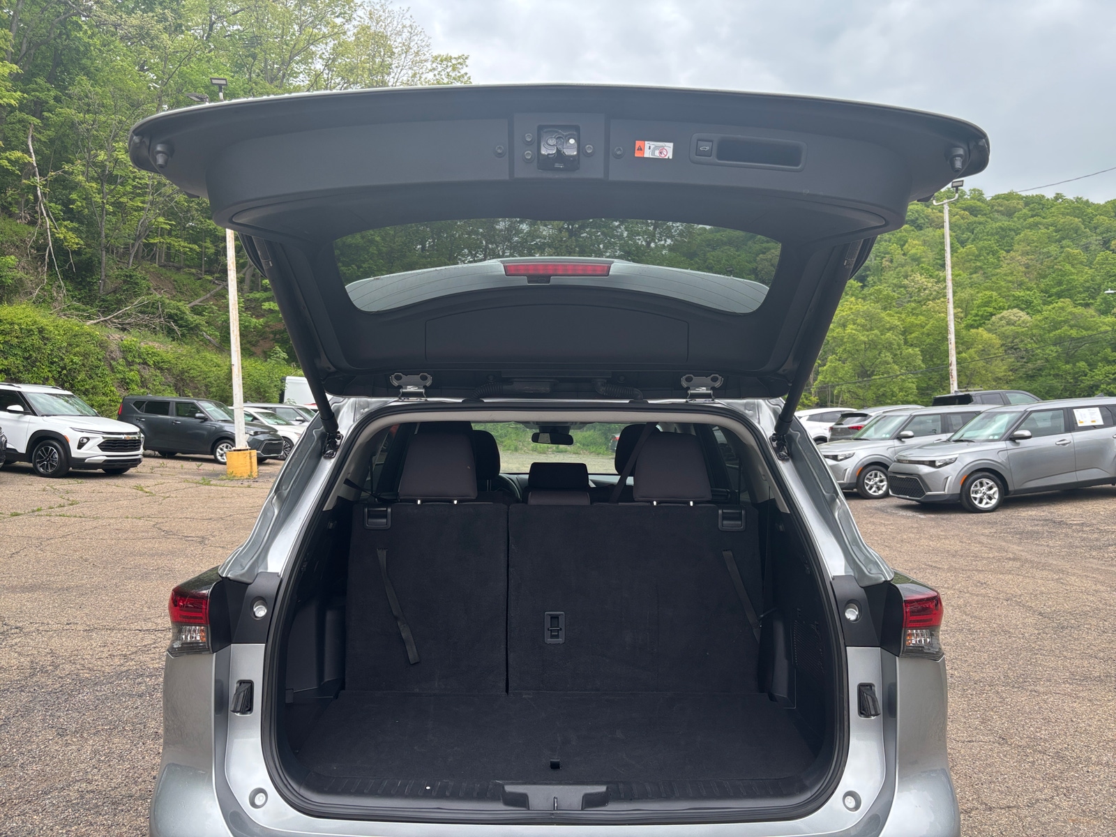 Thumbnail: 2025 Toyota Highlander - 7