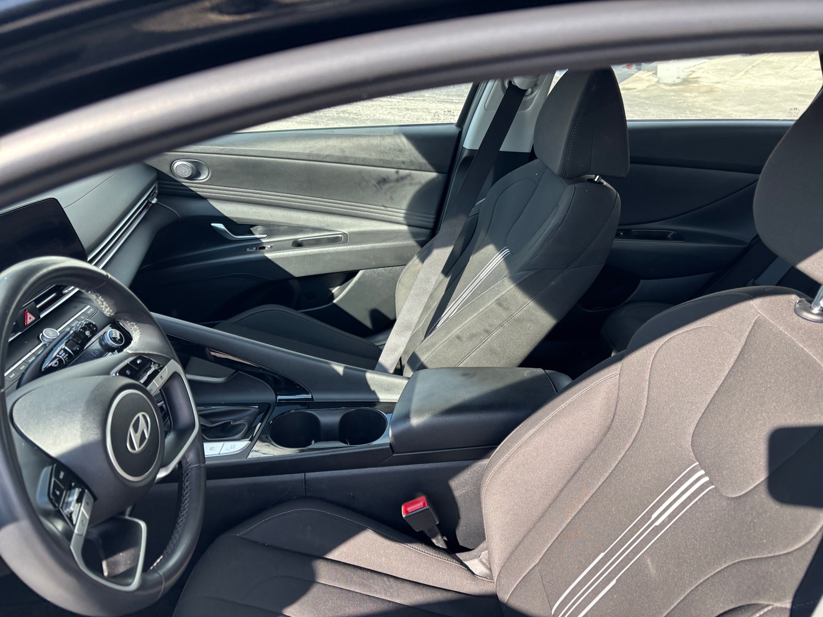 Thumbnail: 2025 Hyundai Elantra - 2