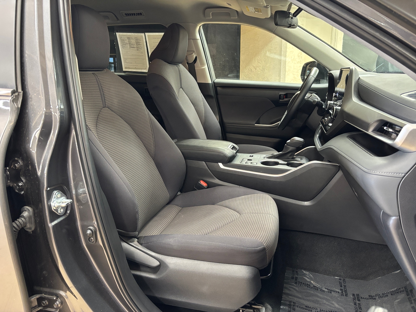 Thumbnail: 2025 Toyota Highlander - 2