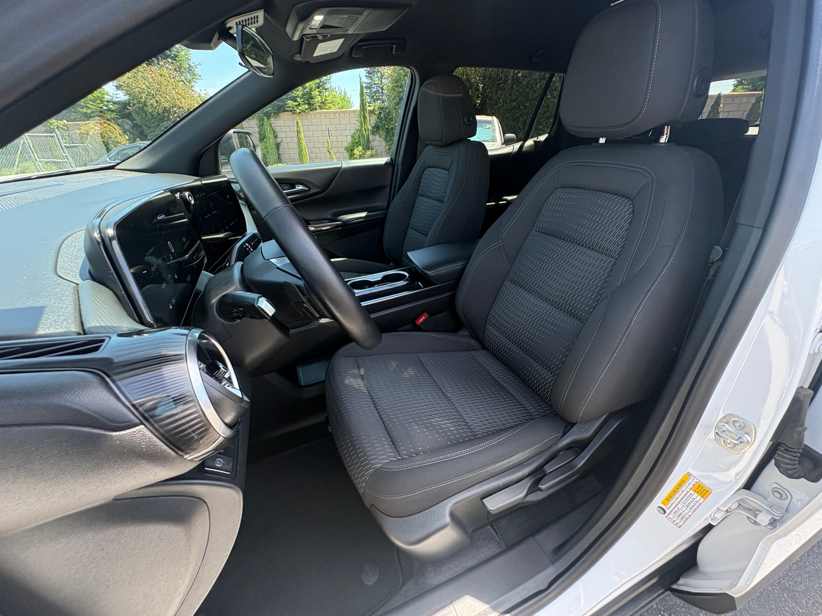 Thumbnail: 2025 Chevrolet Equinox - 2
