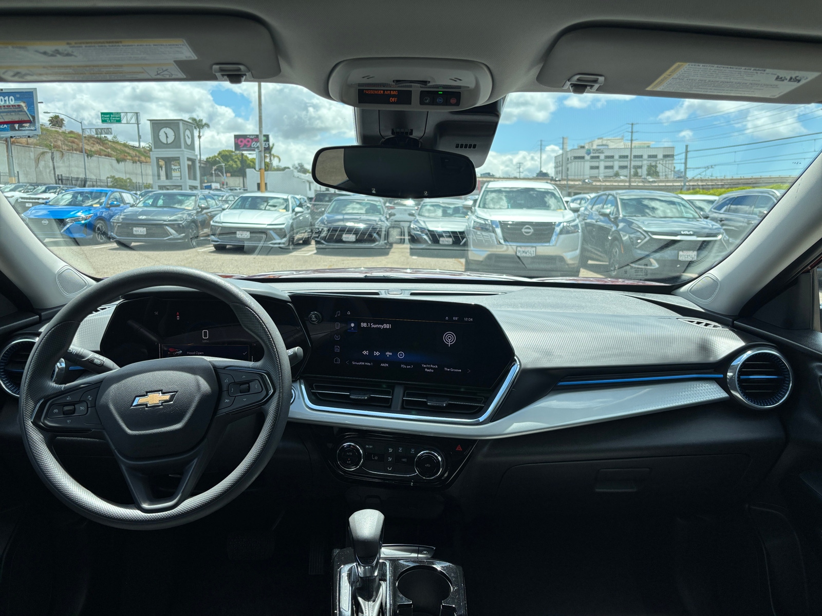 Thumbnail: 2025 Chevrolet Trax - 3