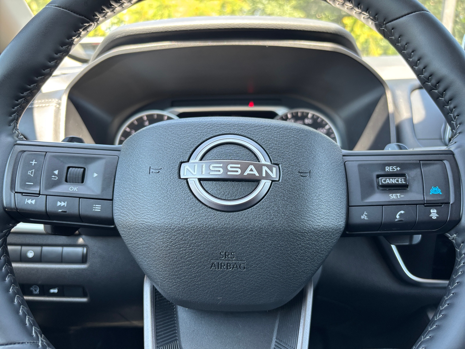 Thumbnail: 2025 Nissan Rogue - 5
