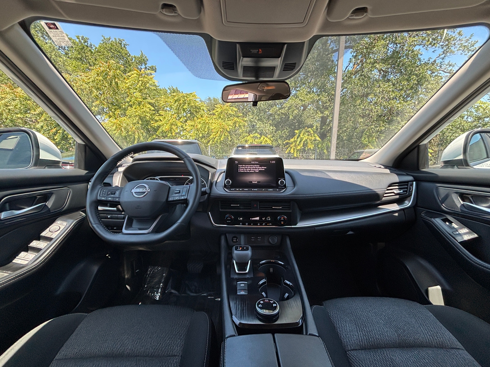 Thumbnail: 2025 Nissan Rogue - 3