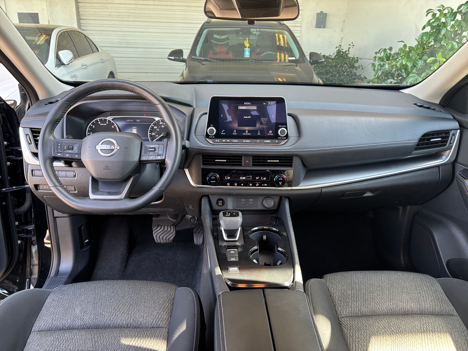 Thumbnail: 2025 Nissan Rogue - 3