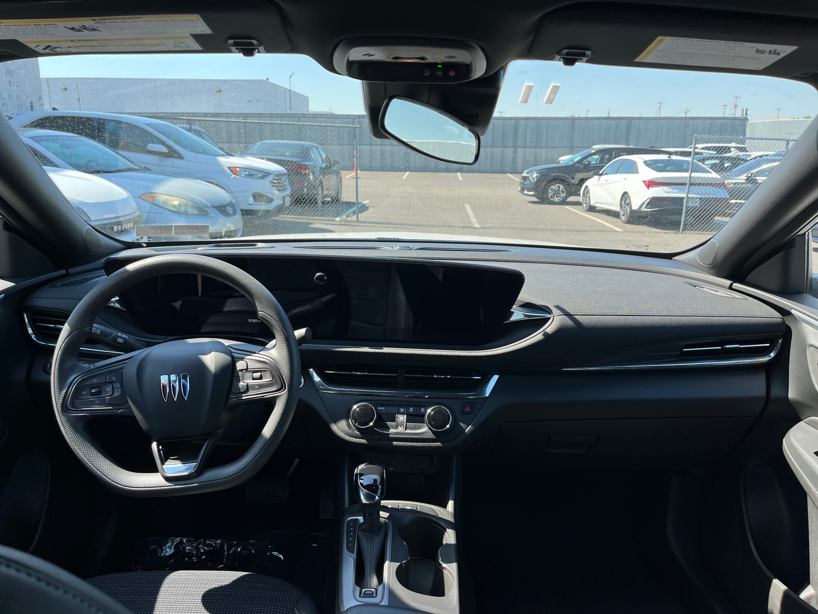 Thumbnail: 2025 Buick Envista - 3