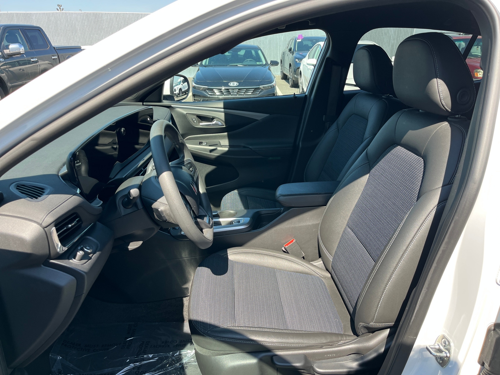 Thumbnail: 2025 Buick Envista - 2