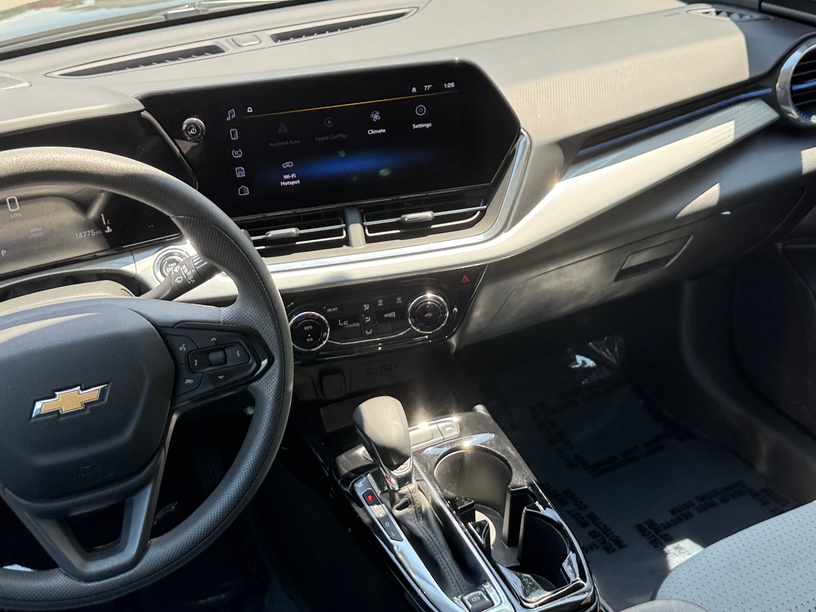 Thumbnail: 2025 Chevrolet Trax - 4