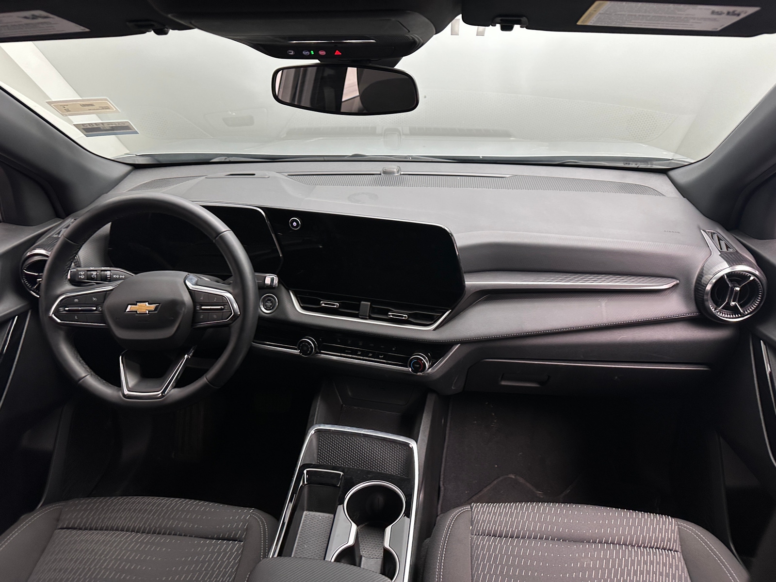 Thumbnail: 2025 Chevrolet Equinox - 3