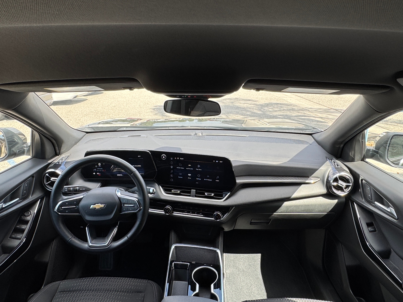 Thumbnail: 2025 Chevrolet Equinox - 3