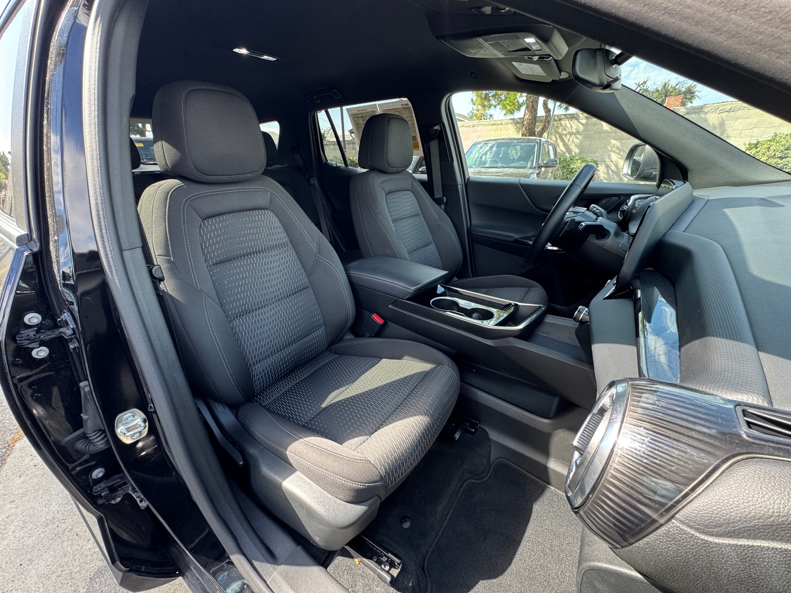 Thumbnail: 2025 Chevrolet Equinox - 2