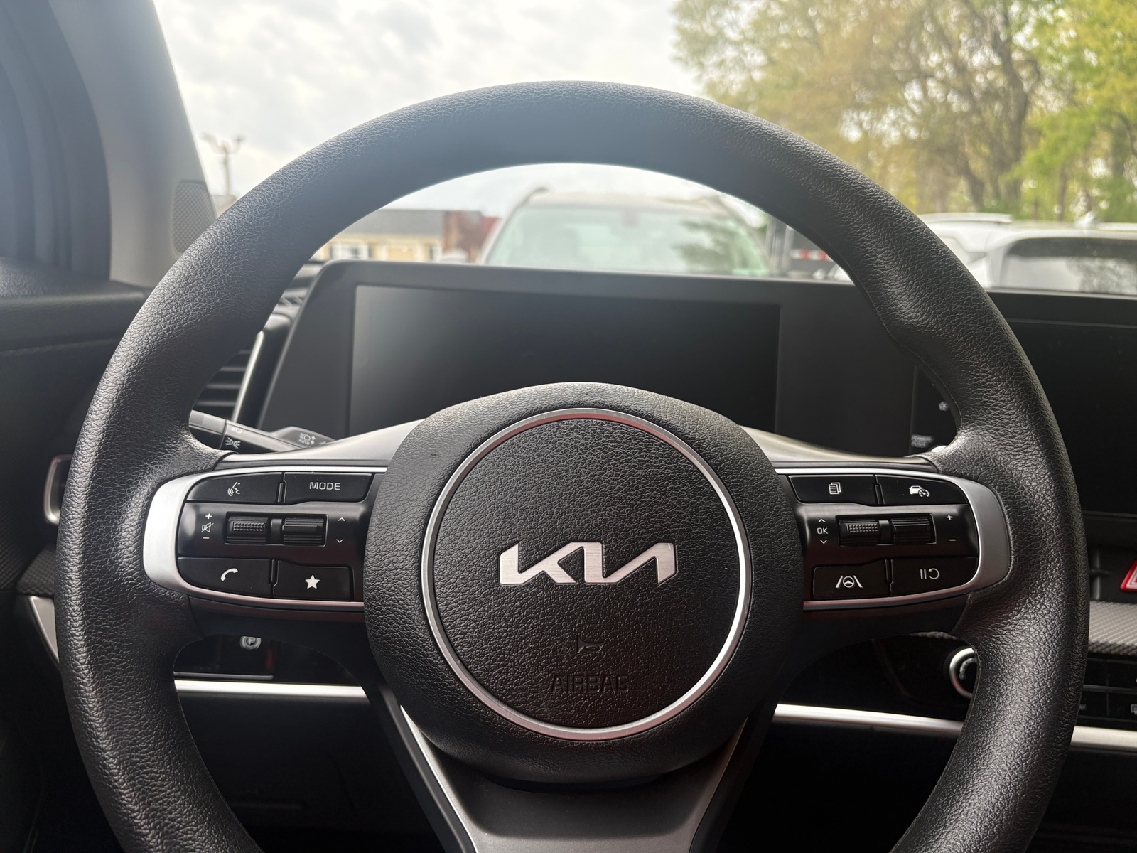 Thumbnail: 2025 Kia Sportage - 4
