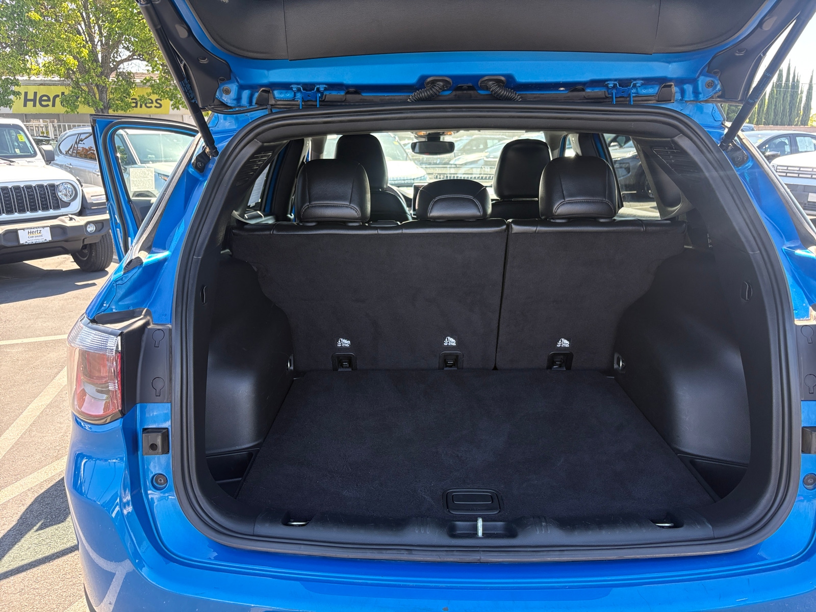 Thumbnail: 2025 Jeep Compass - 6