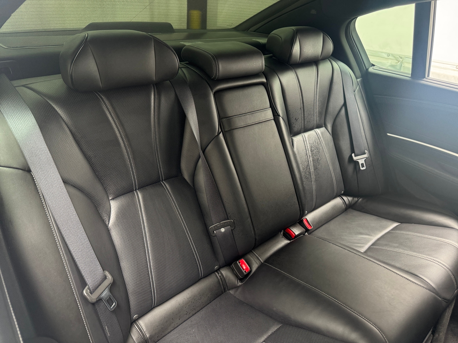 Thumbnail: 2019 Acura RLX - 5