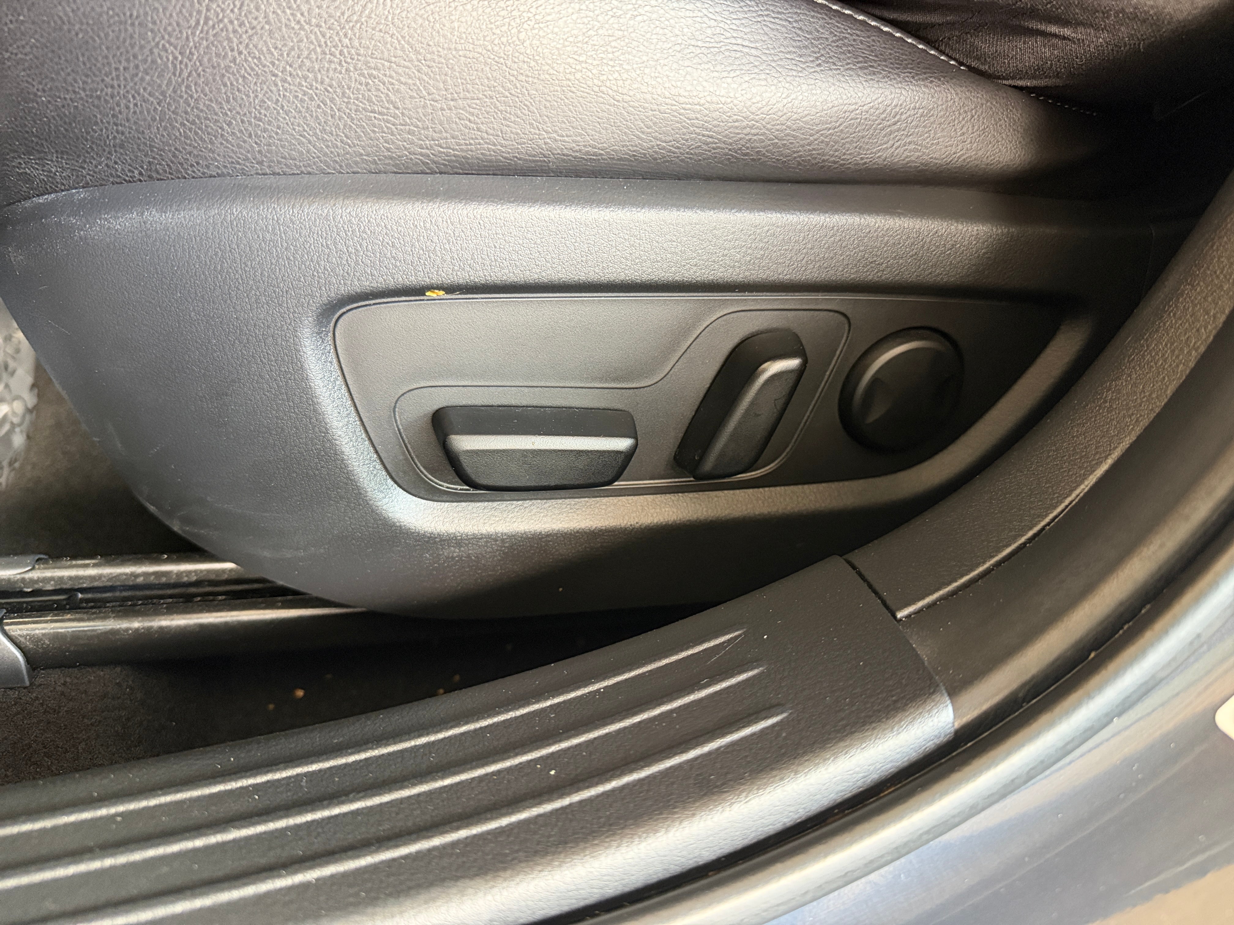 2025 Mazda CX-50 Premium Plus - Photo 3