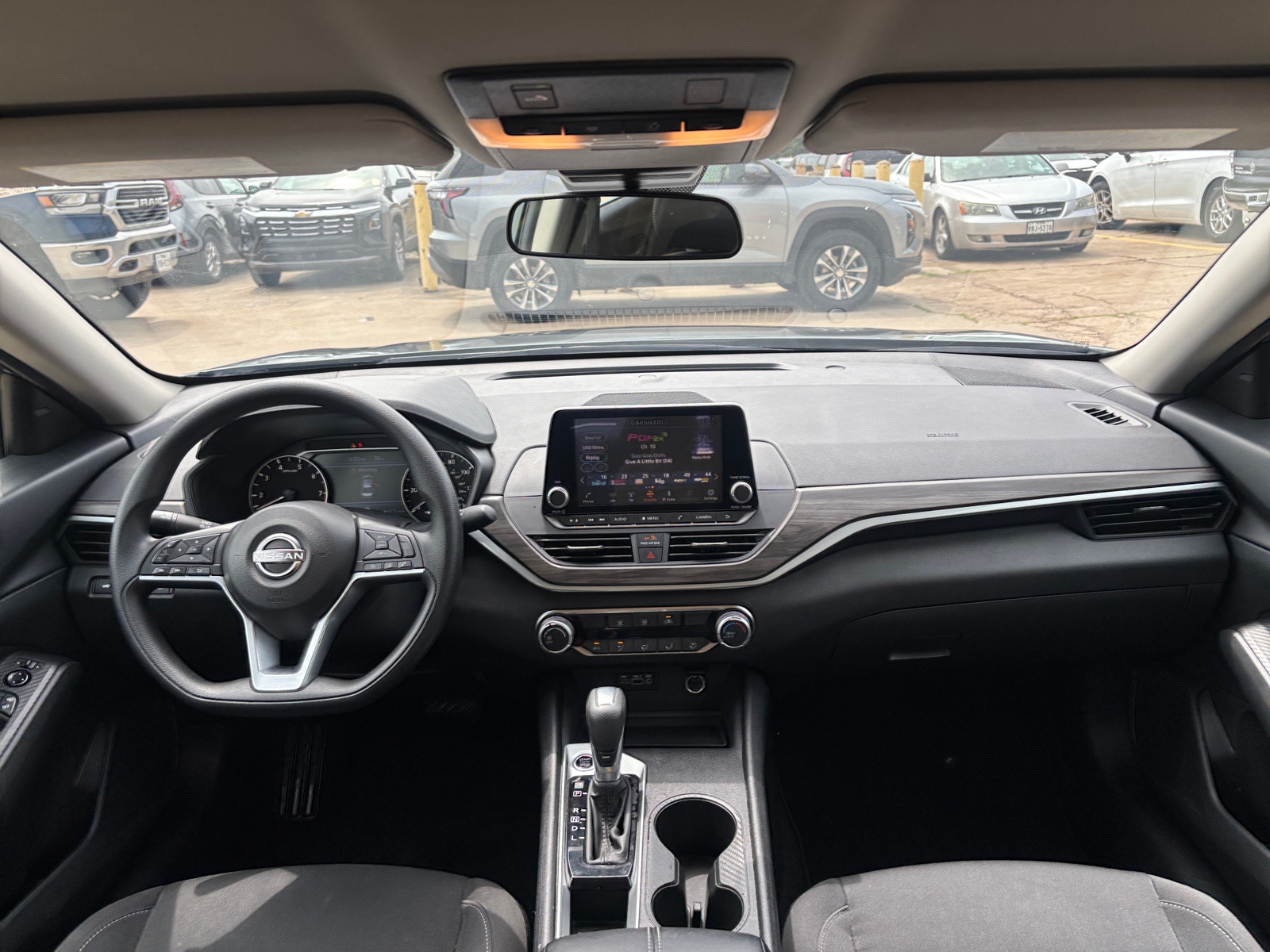 Thumbnail: 2025 Nissan Altima - 3