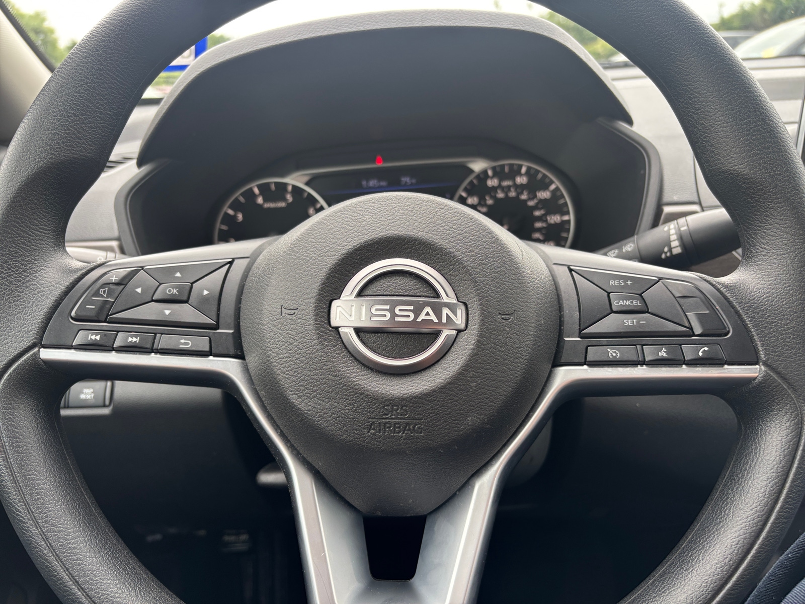 Thumbnail: 2025 Nissan Altima - 5