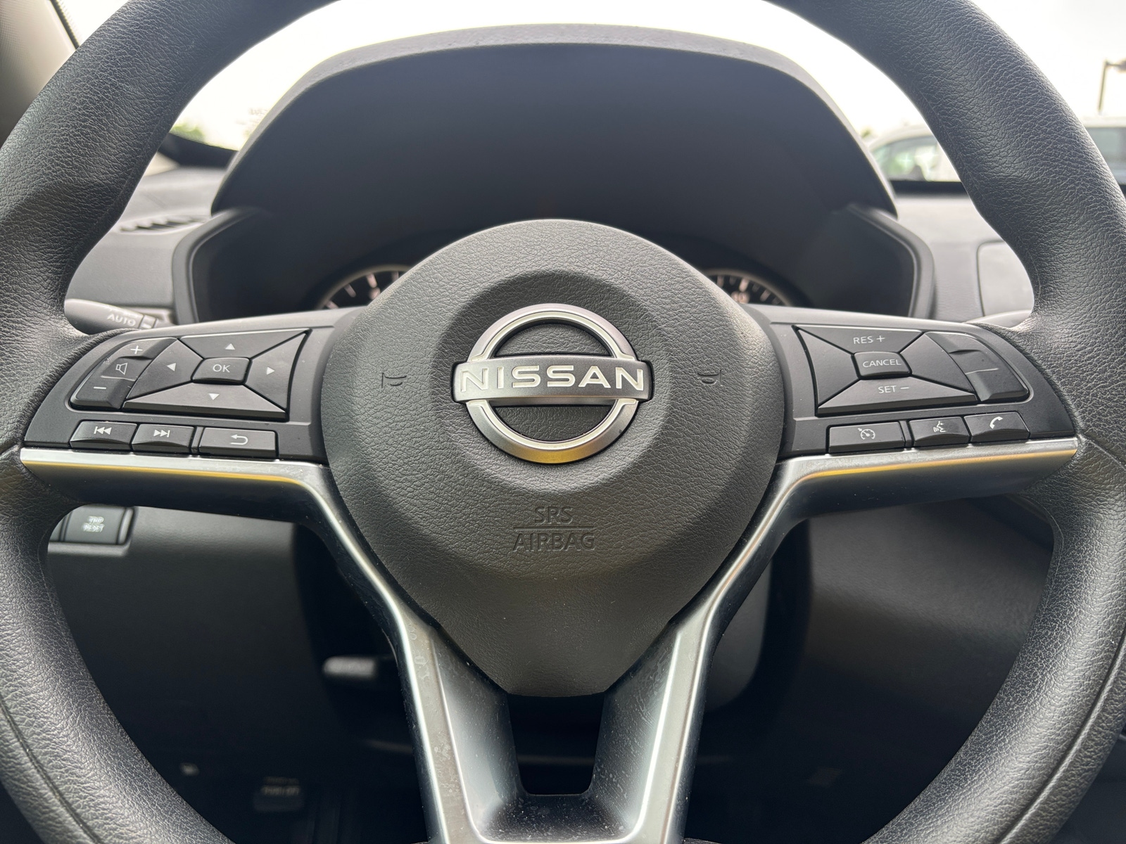 Thumbnail: 2025 Nissan Altima - 4