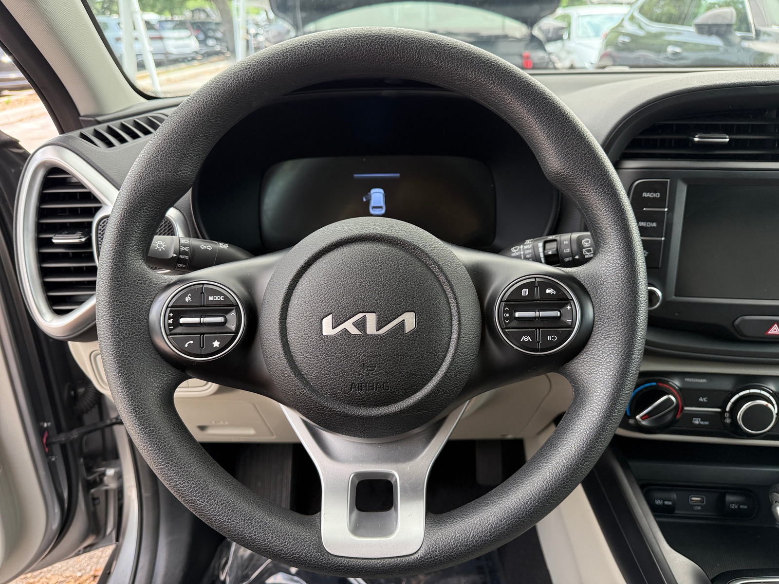 Thumbnail: 2025 Kia Soul - 4