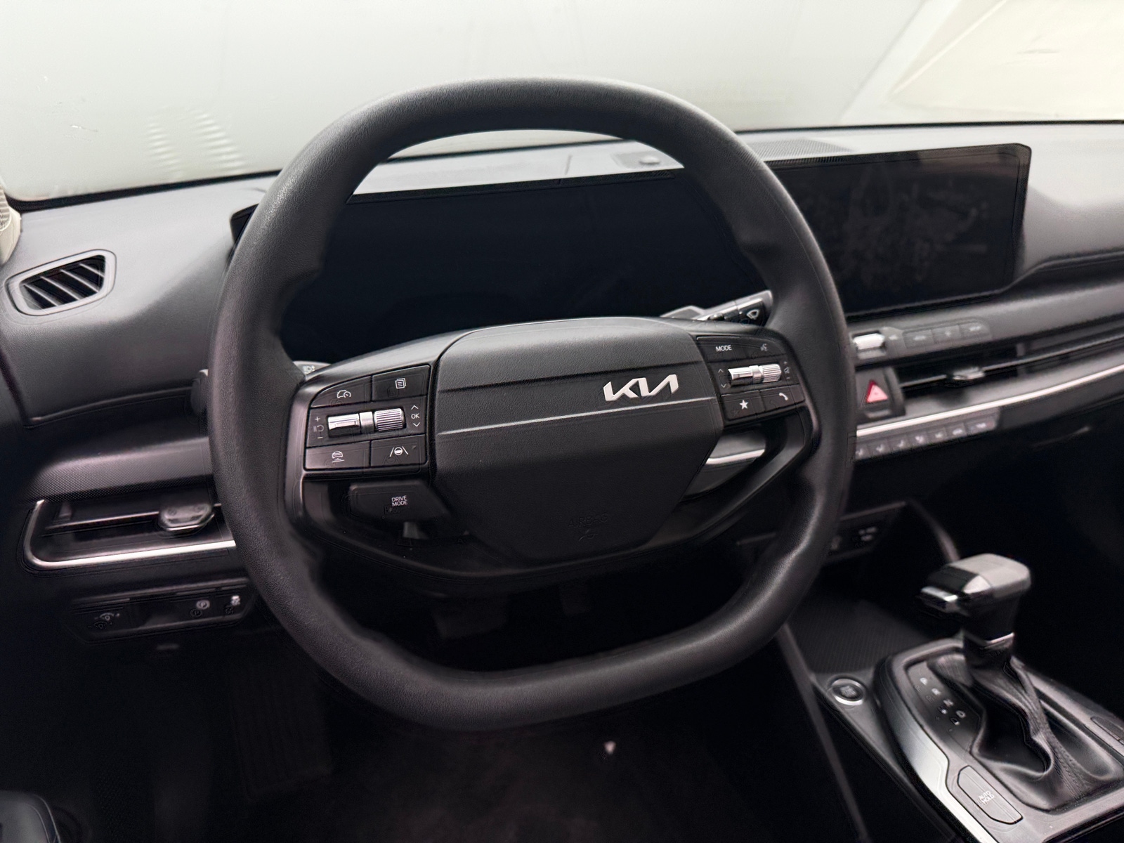 Thumbnail: 2025 Kia K4 - 5