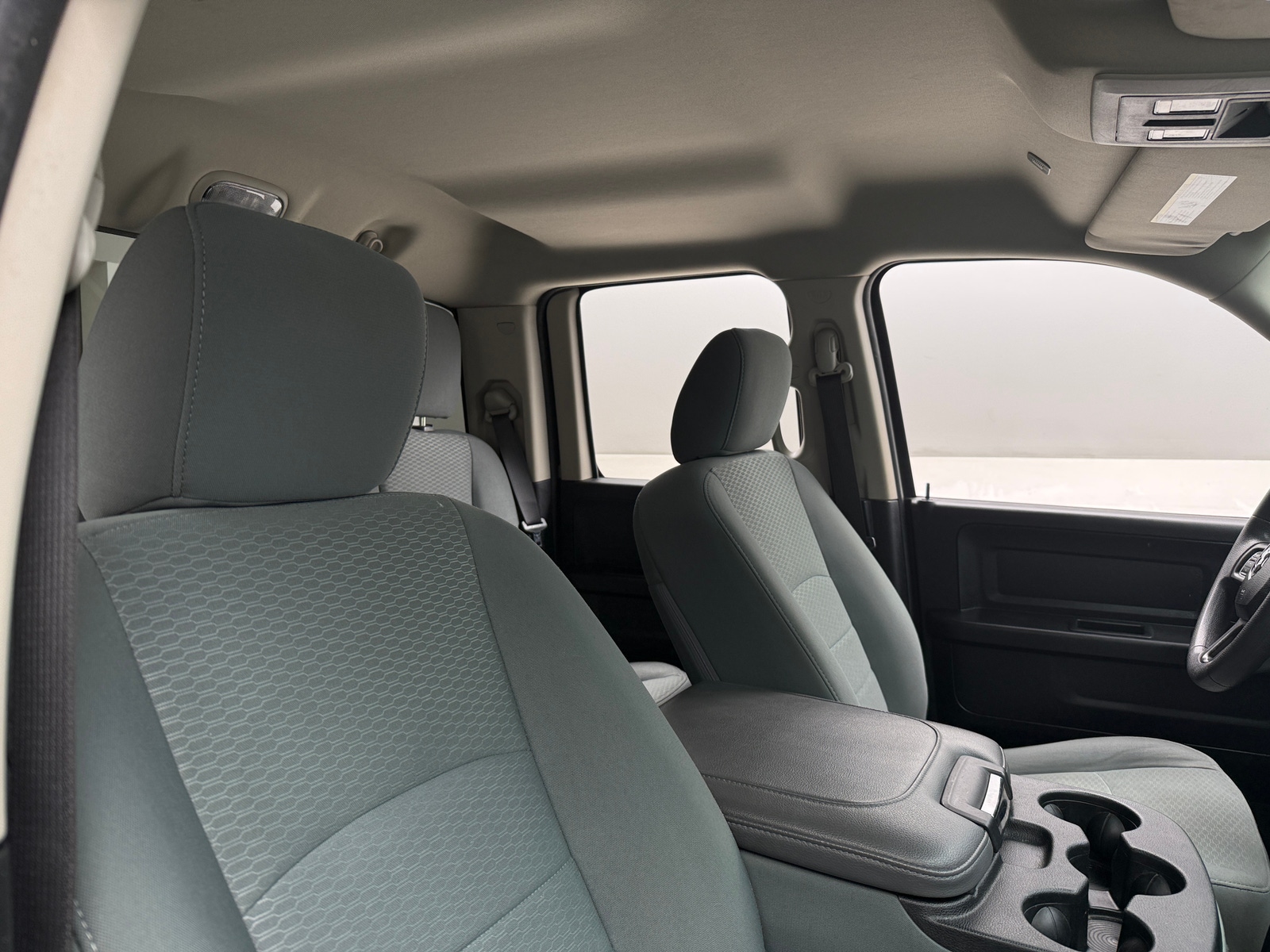 Thumbnail: 2019 RAM 1500 Classic - 2
