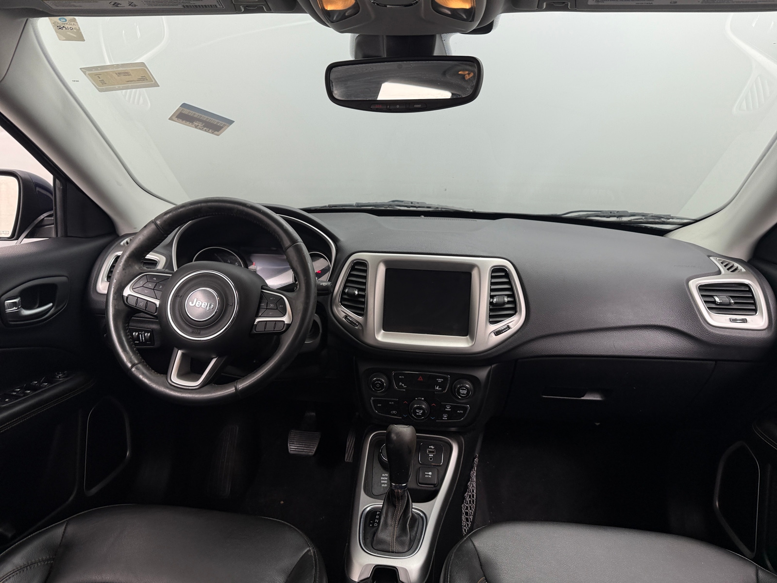 Thumbnail: 2018 Jeep Compass - 2