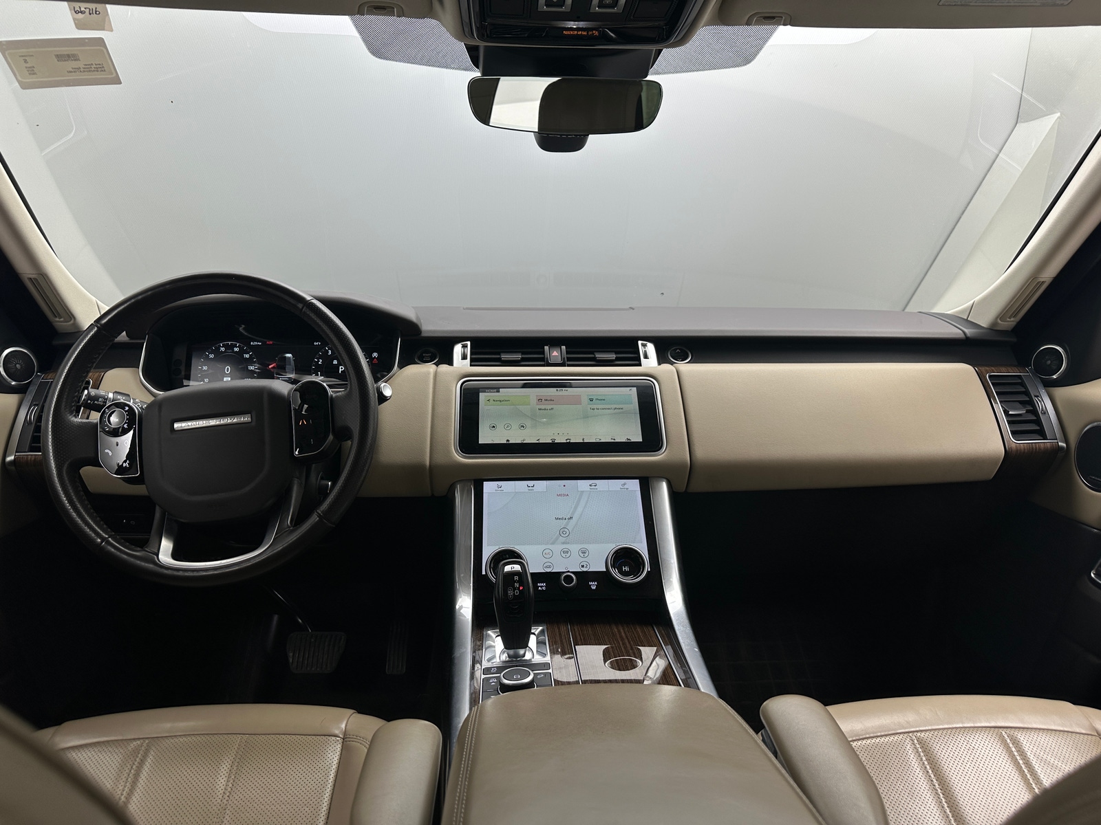 Thumbnail: 2020 Land Rover Range Rover Sport - 2