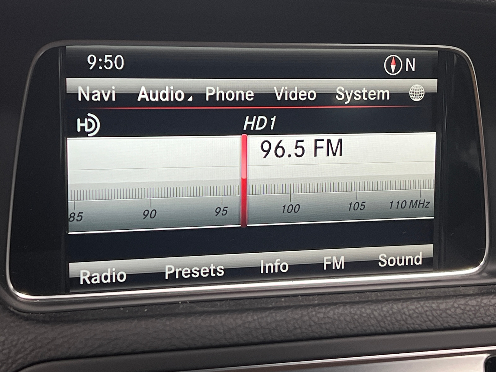 Thumbnail: 2014 Mercedes-Benz E-Class - 2