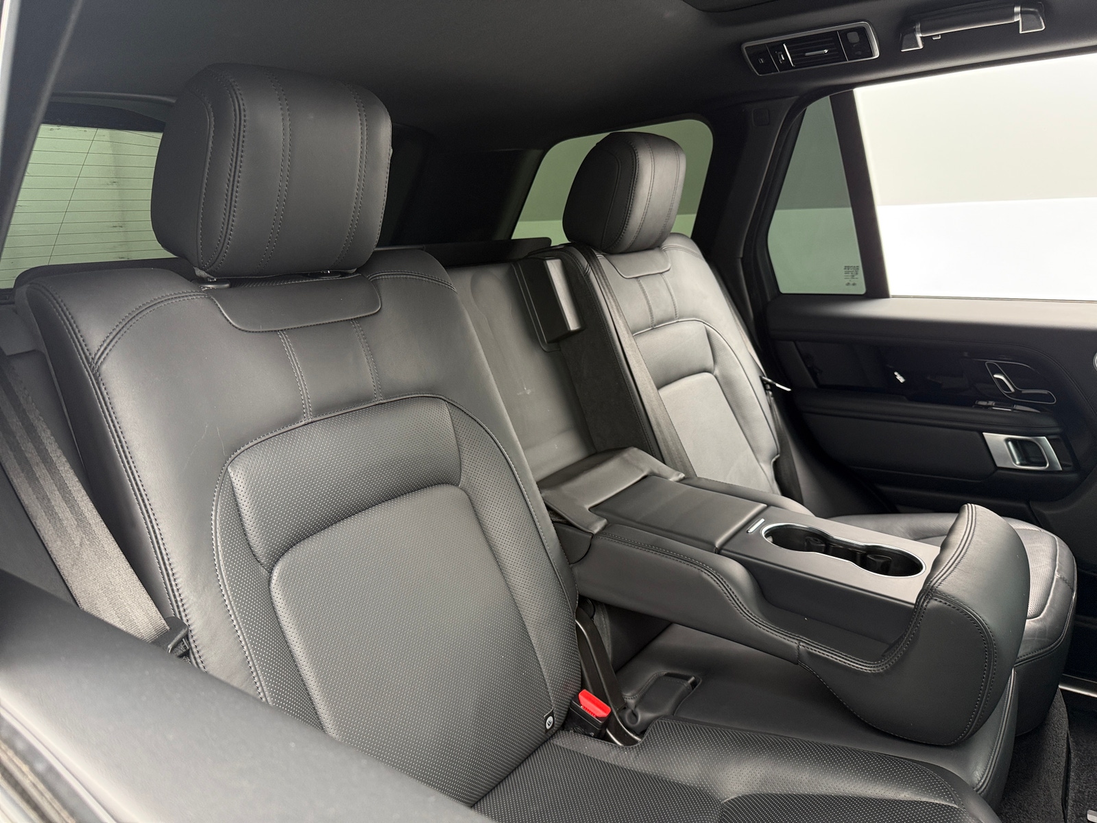 Thumbnail: 2019 Land Rover Range Rover - 5