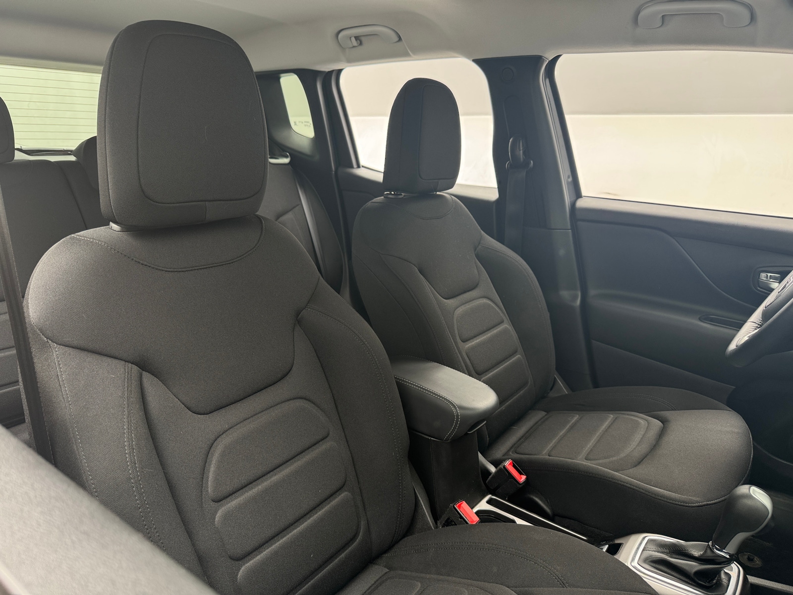 Thumbnail: 2022 Jeep Renegade - 2