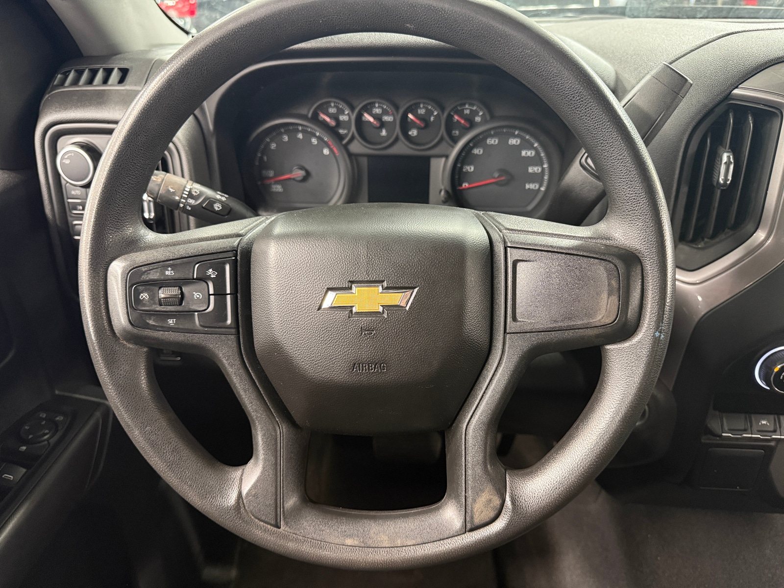 Thumbnail: 2023 Chevrolet Silverado 1500 - 5