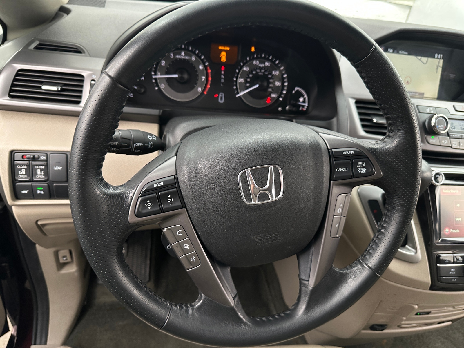 Thumbnail: 2014 Honda Odyssey - 4