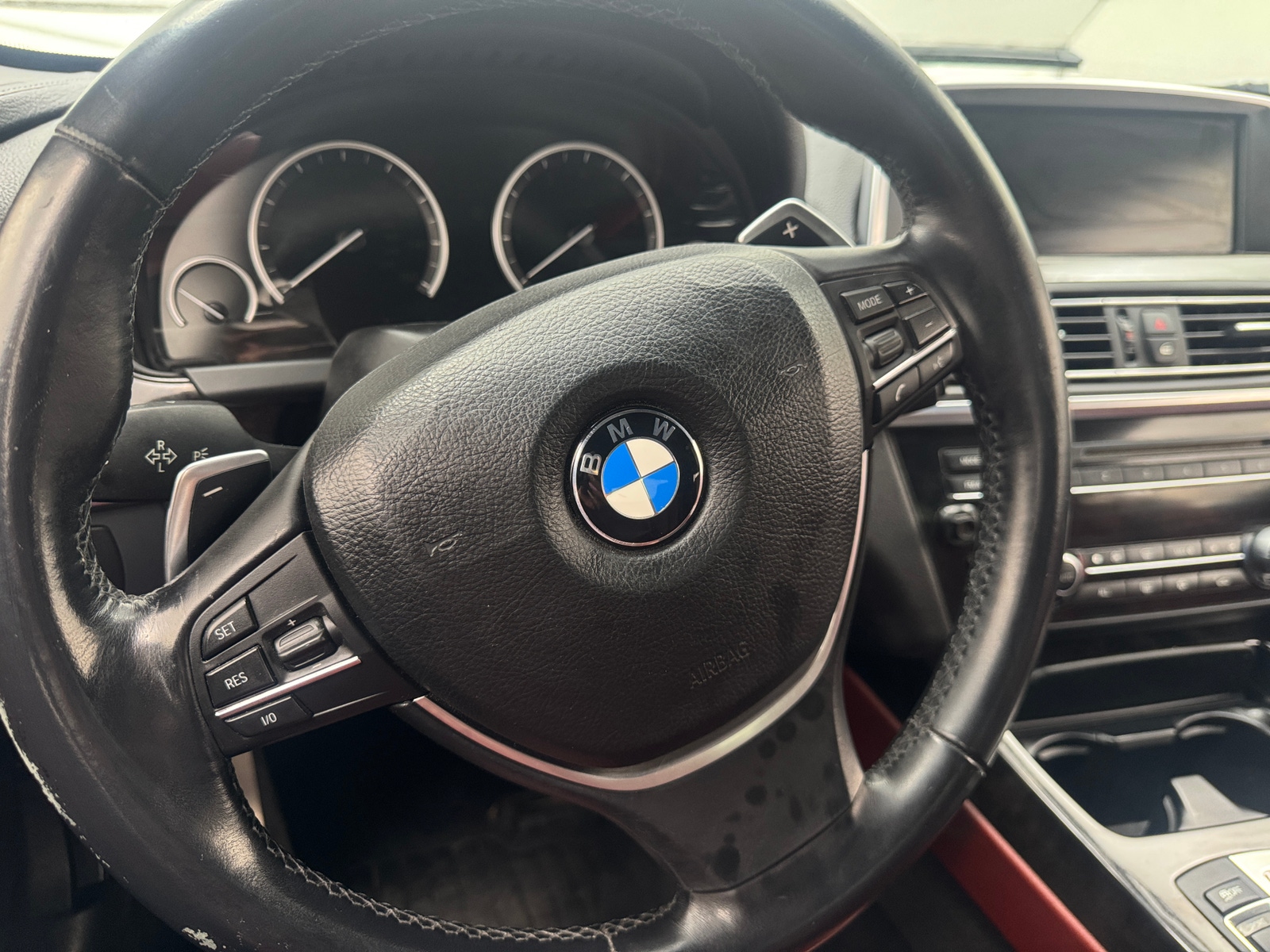Thumbnail: 2012 BMW 6 Series - 4