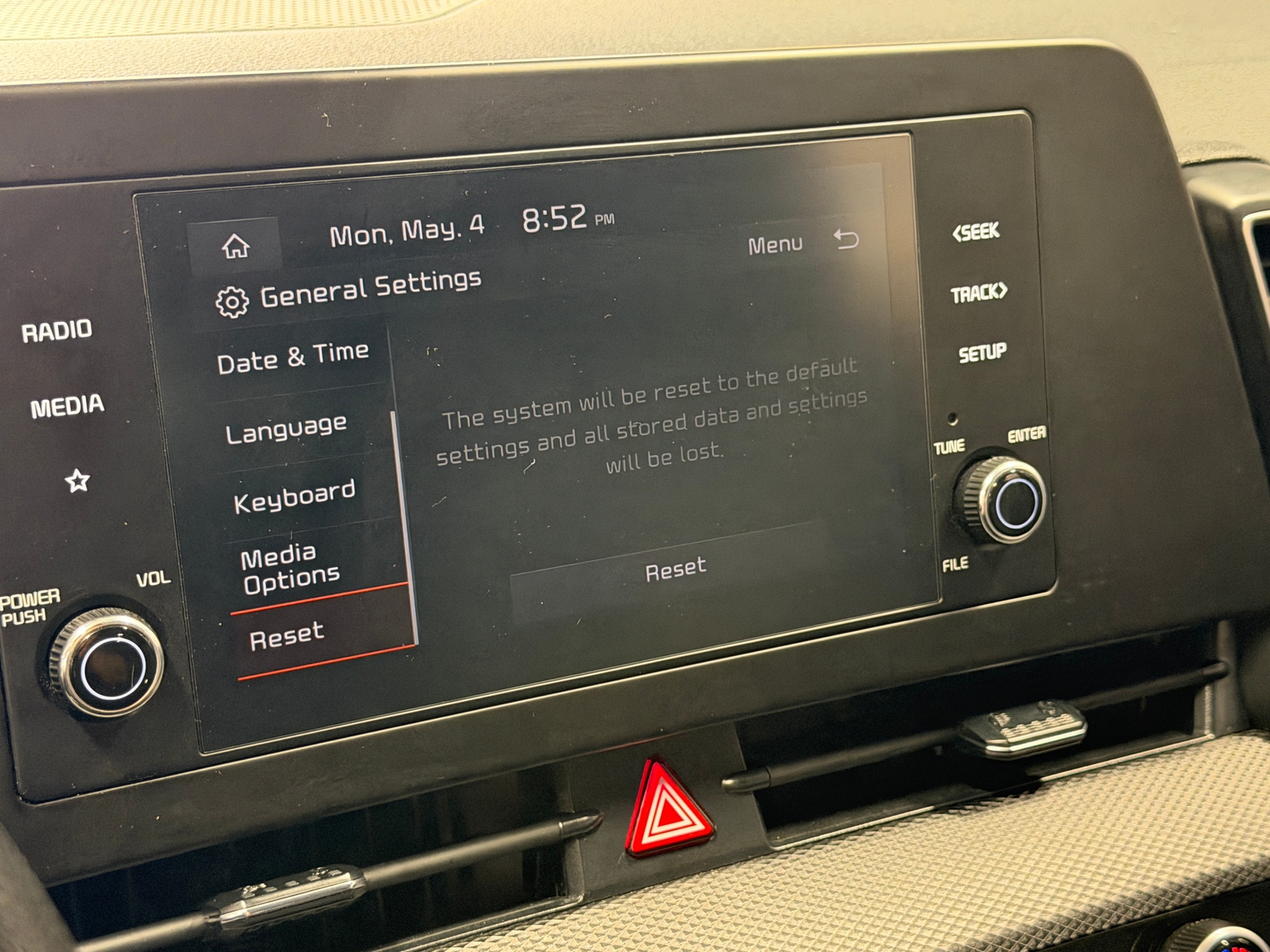 Thumbnail: 2025 Kia Sportage - 4
