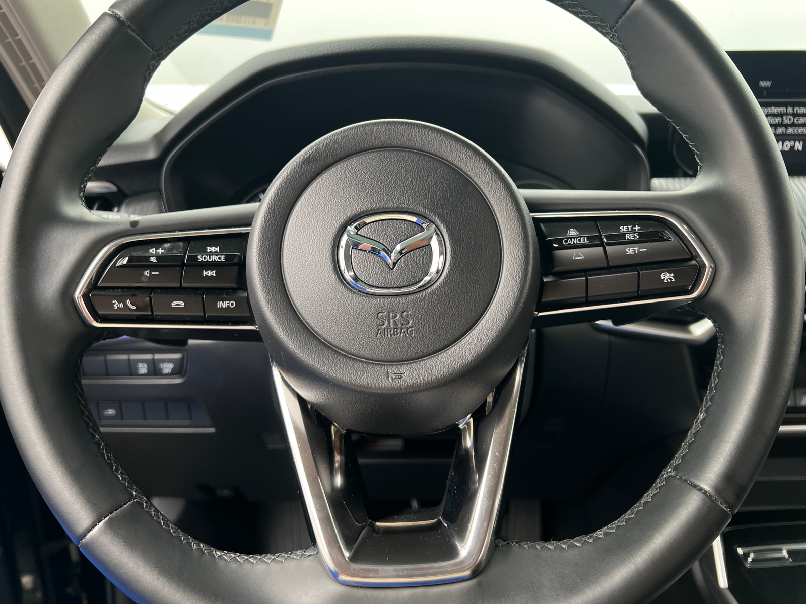 Thumbnail: 2024 Mazda CX-90 - 4