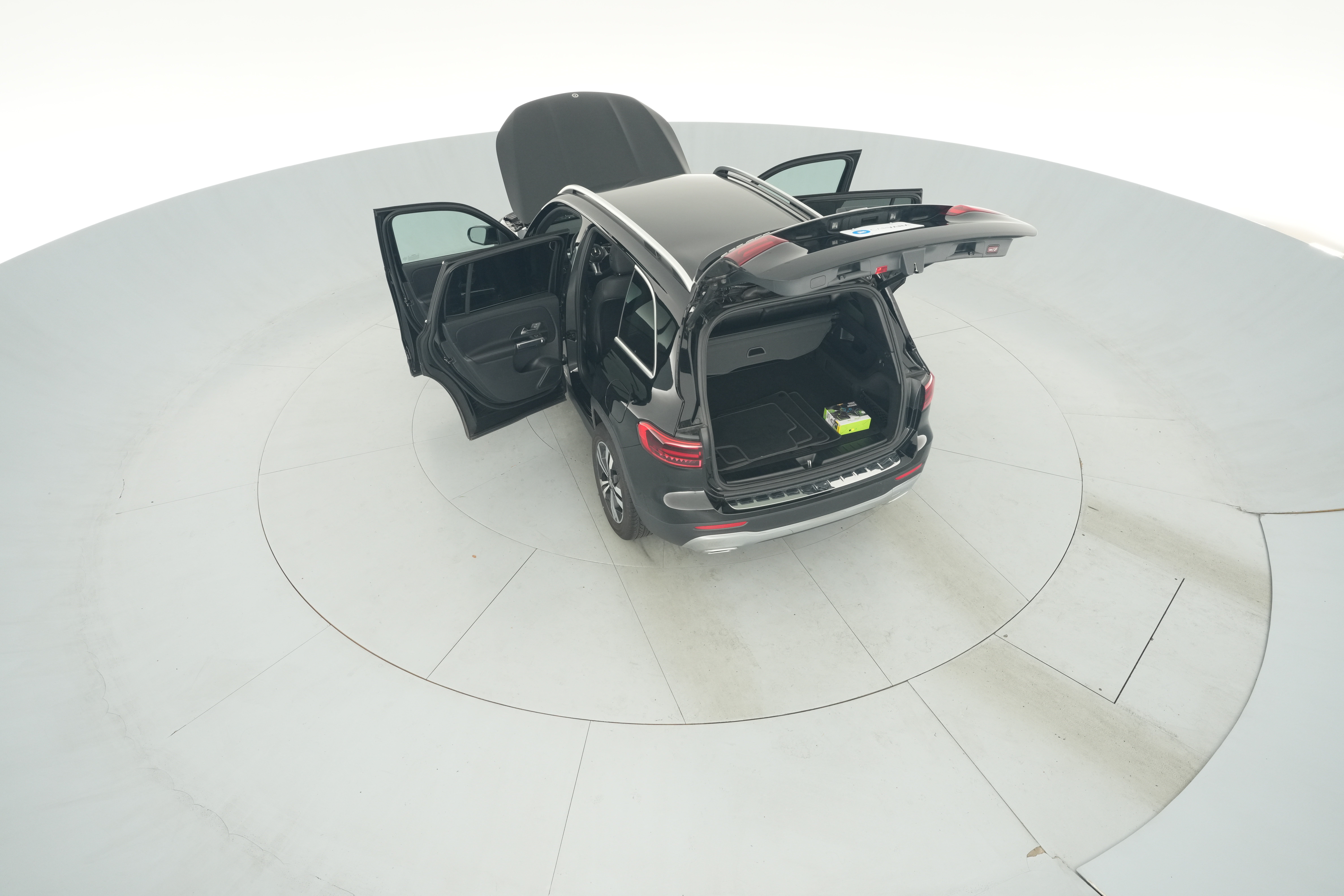 2025 Mercedes-Benz GLB Base - Photo 33