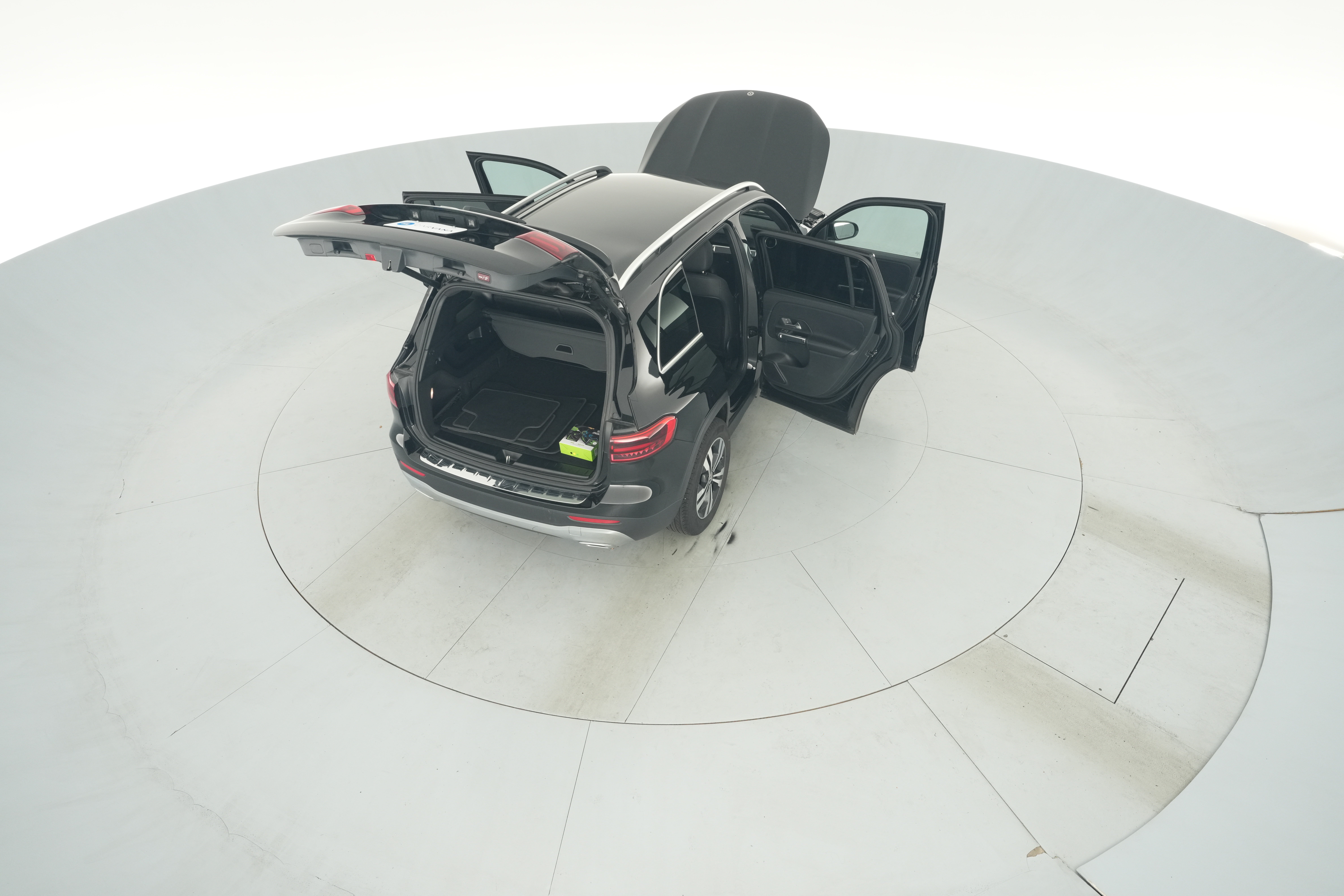 2025 Mercedes-Benz GLB Base - Photo 35