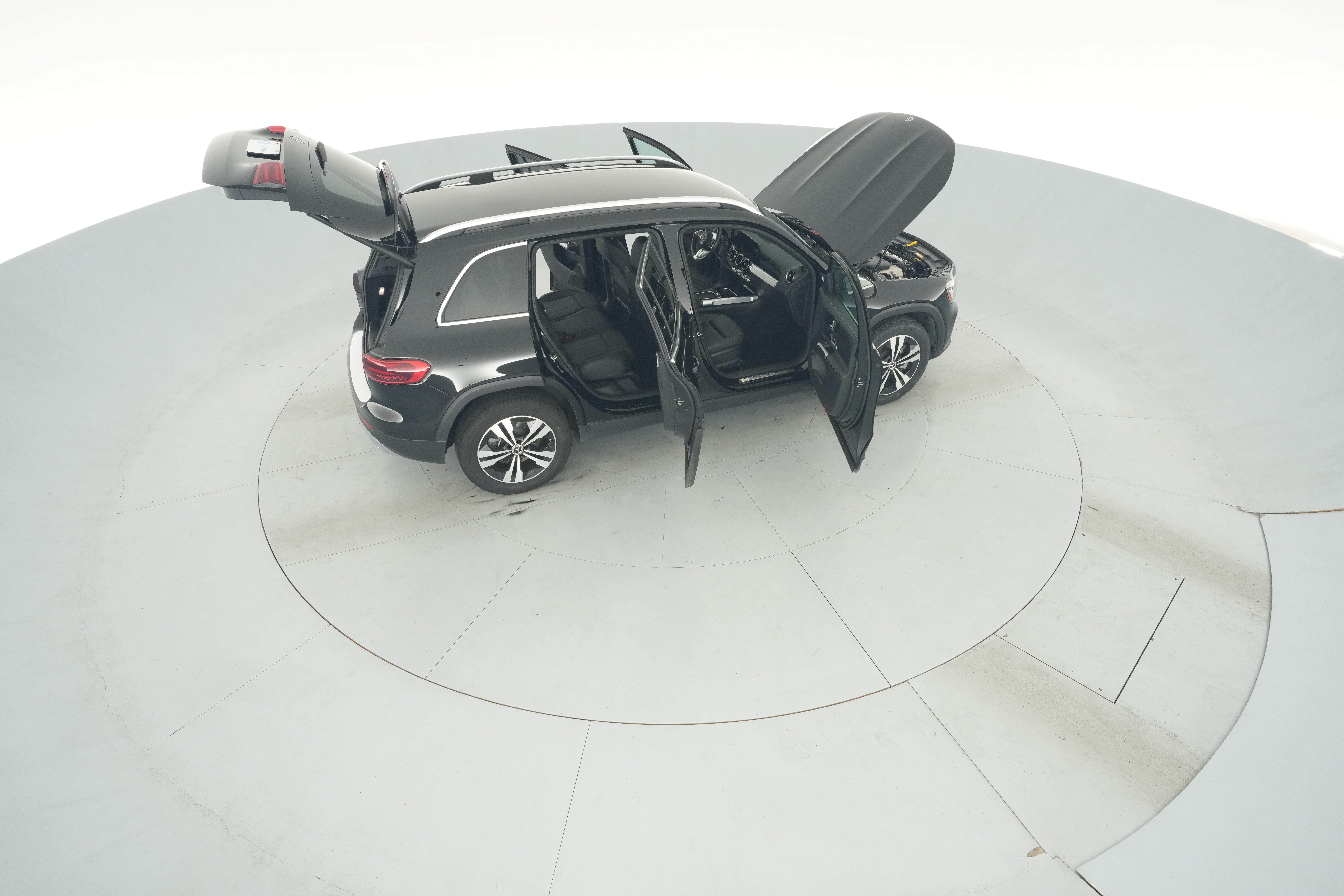 2025 Mercedes-Benz GLB Base - Photo 37